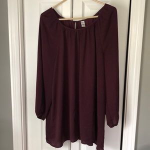 3/4 sleeve dressy maroon shirt